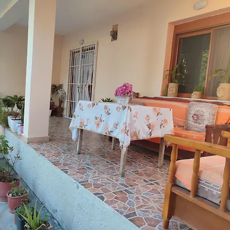 Guest house House *