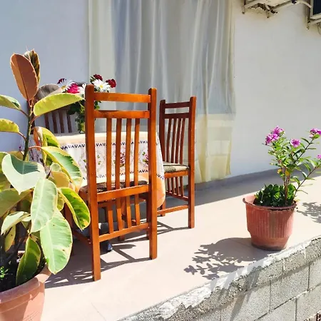 House * Vlorë